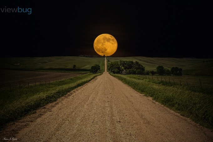 Road to Nowhere - Supermoon by aaronjgroen - Into The Moonlight Photo Contest