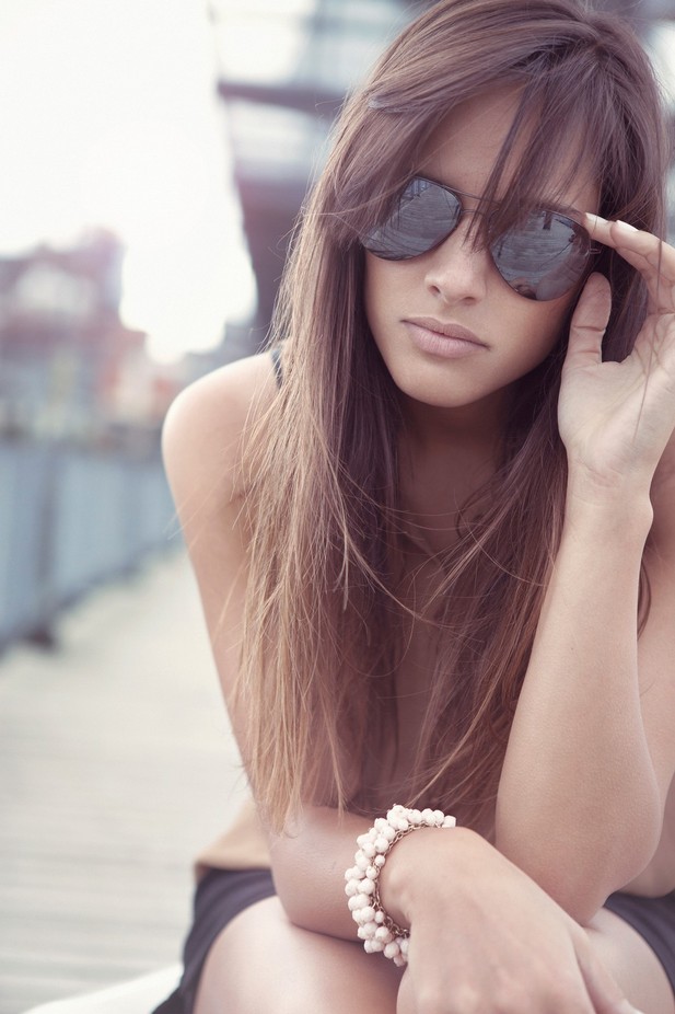 Eliza by Bloups - Sunglasses Photo Contest