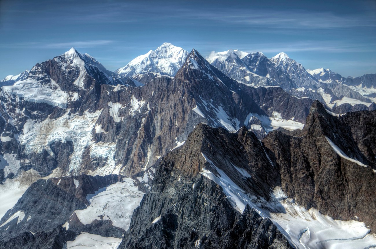 35+ Incredible Shots of Mountain Tops - View the photo contest finalists