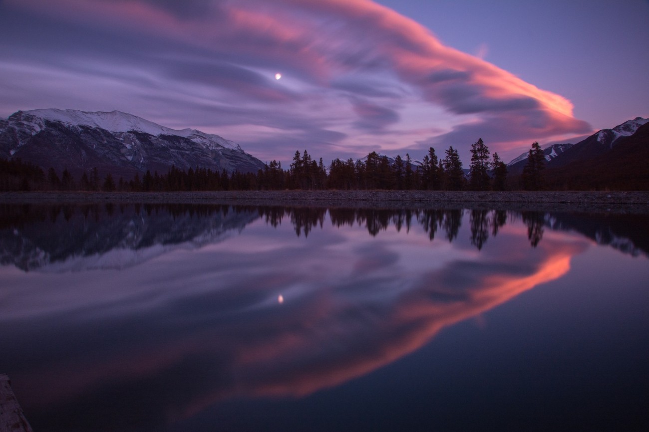 Awesome Moonlight Photography: Enjoy The Photo Contest Finalists!