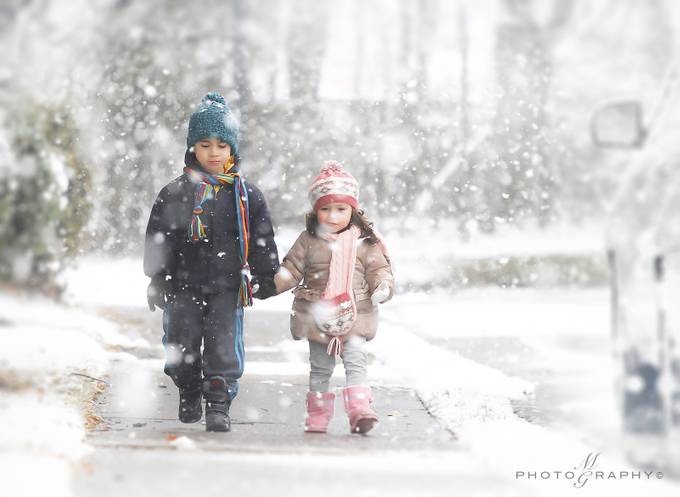 Walking in the snow ! by gondmagdi - Friendship Photo Contest Valentines