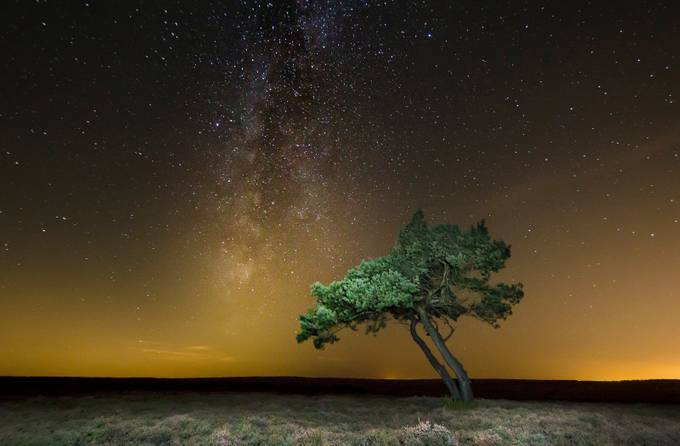 Egton Landscape Milky Way by davidrelph