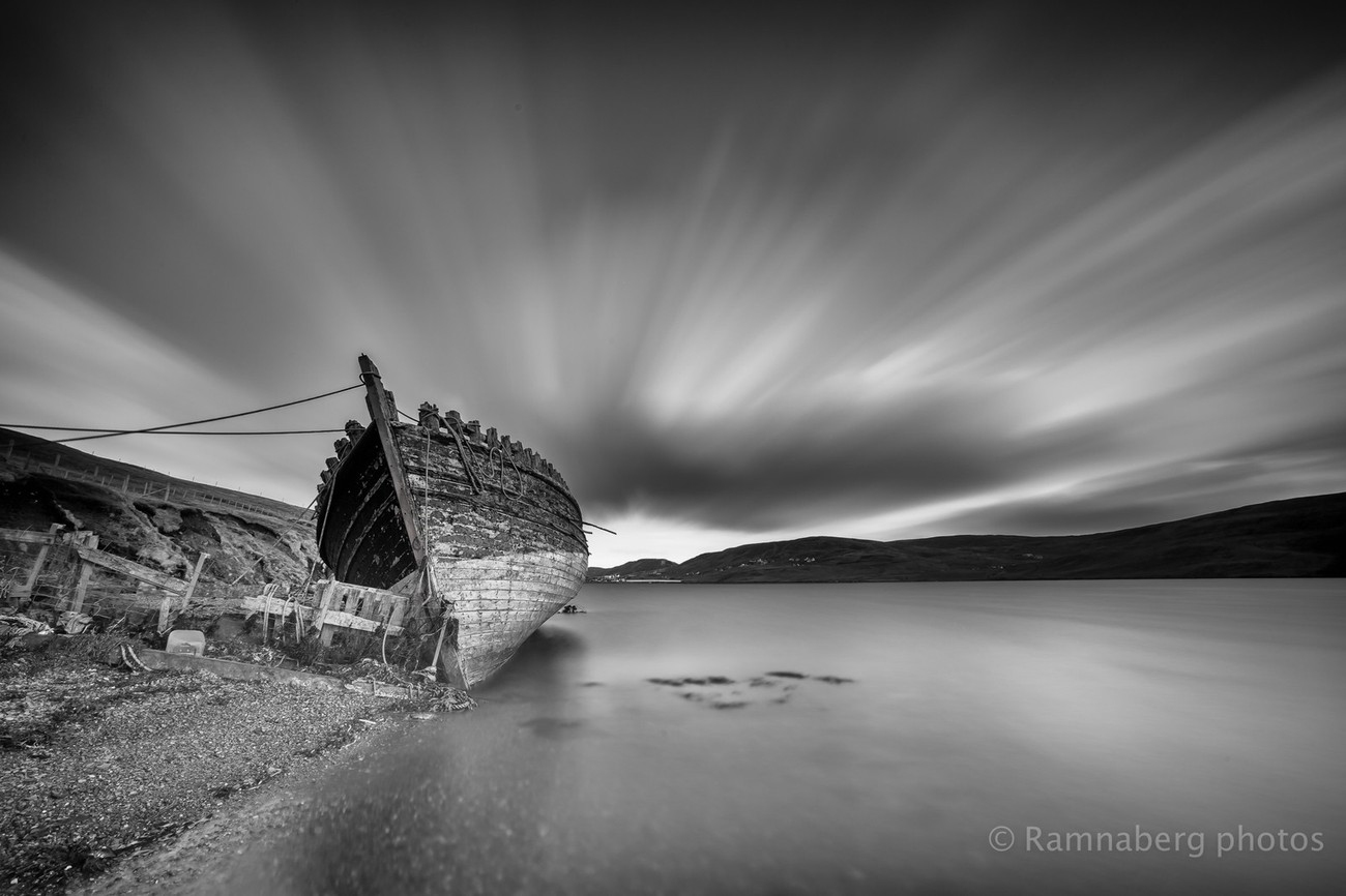 55 Powerful Black and White Photos In HDR: Photo Contest Finalists