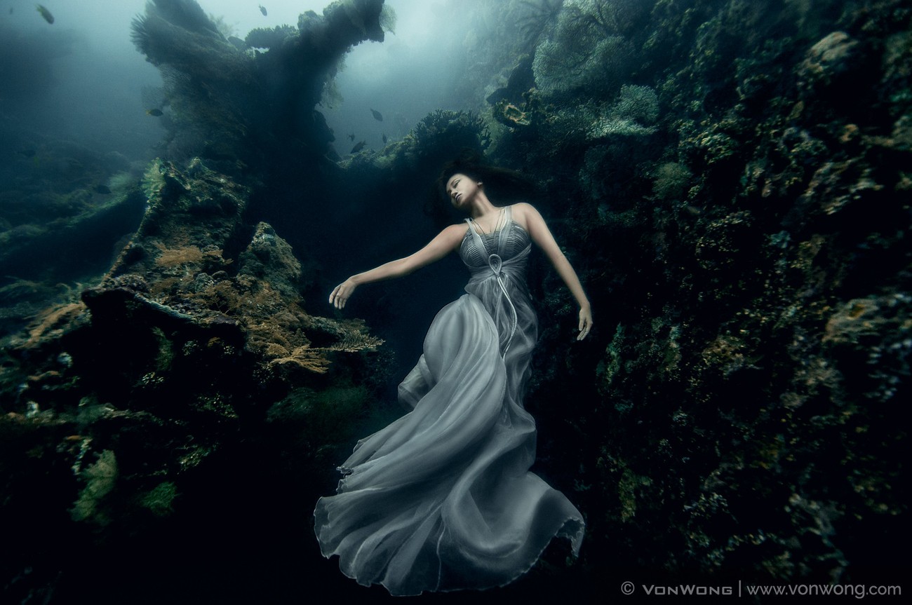 Benjamin Von Wong's Epic Underwater Photoshoot 