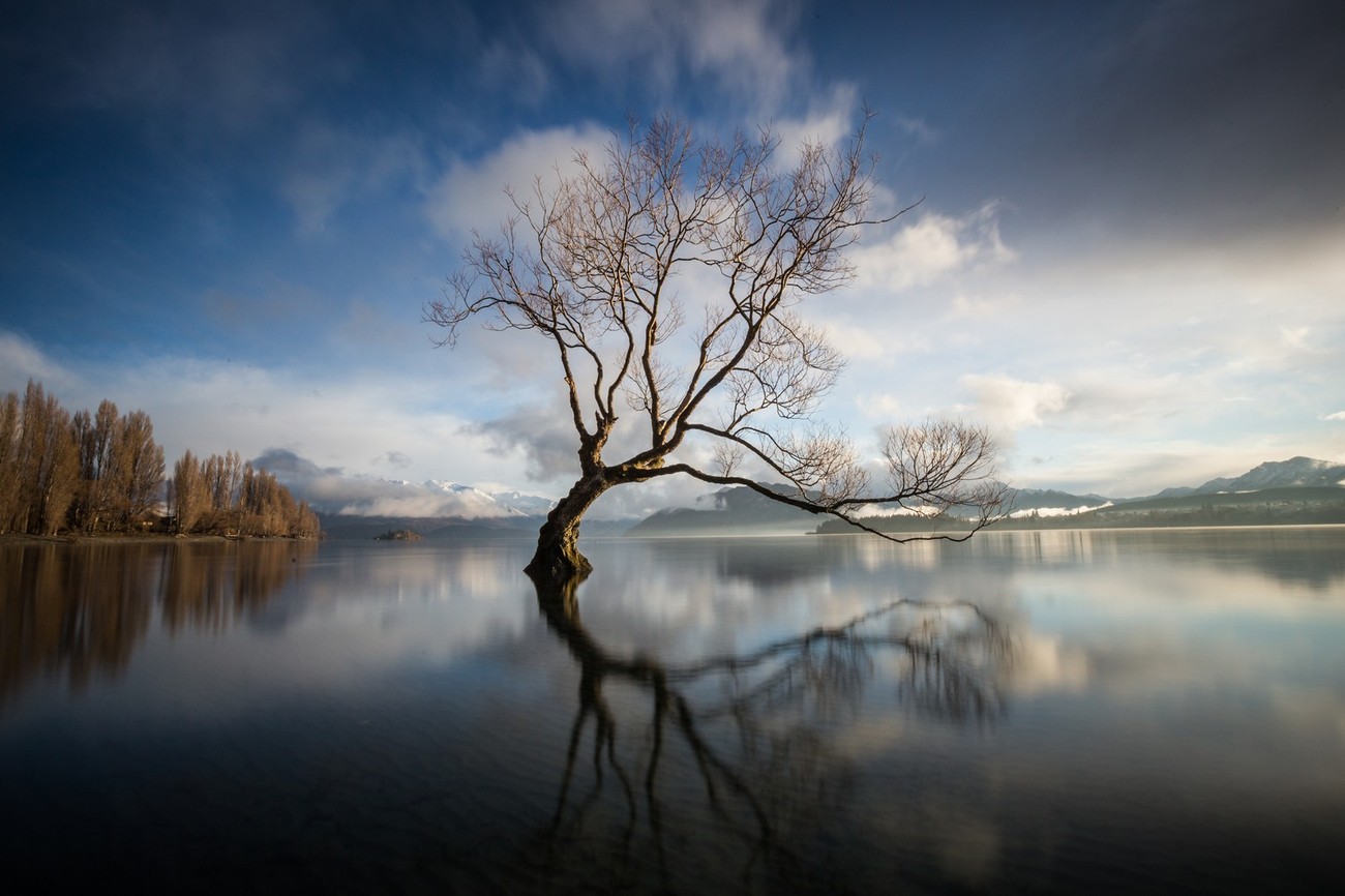 Behind The Lens: Reflections From The Wanaka Lake