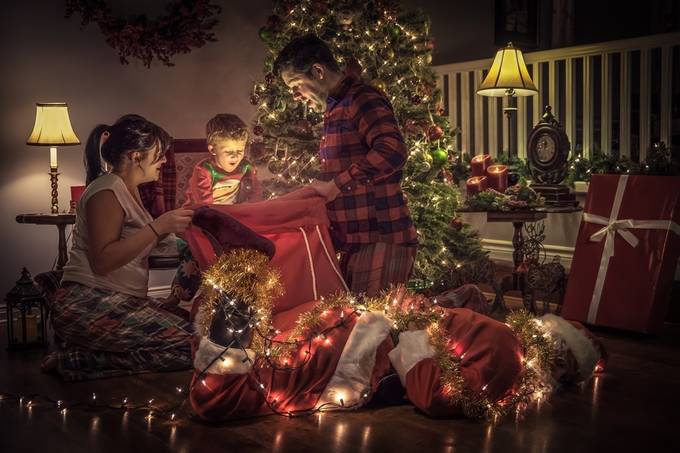 The Heist by G-Mac81 - Family In The Holidays Photo Contest