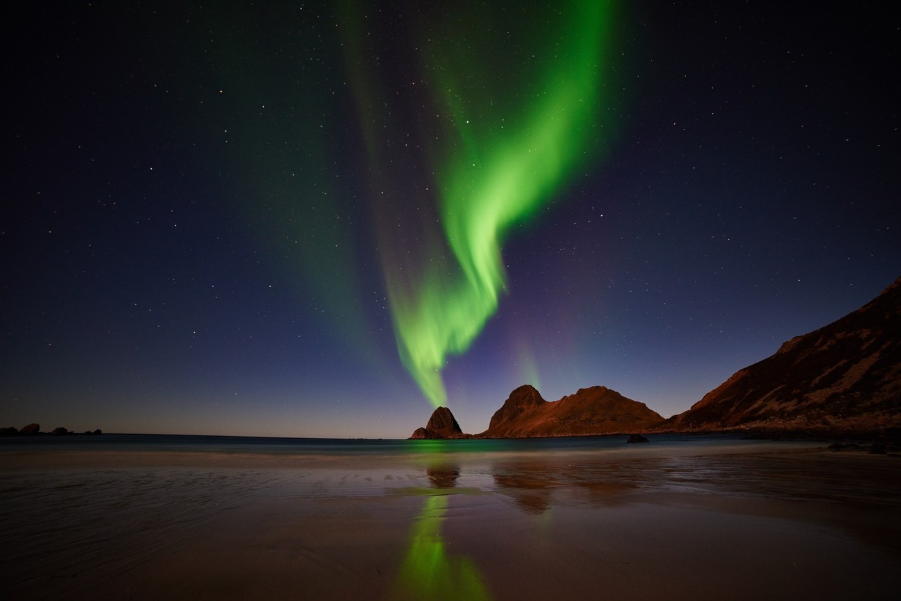 40+ Photographers Sharing The Beauty Of The Aurora Borealis