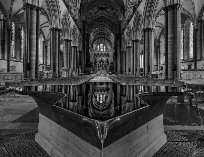 Font at Salisbury Cathedral by ceridjones
