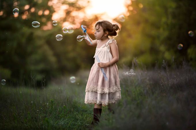 Bubbles by AbbyMathison - Bubble Games Photo Contest