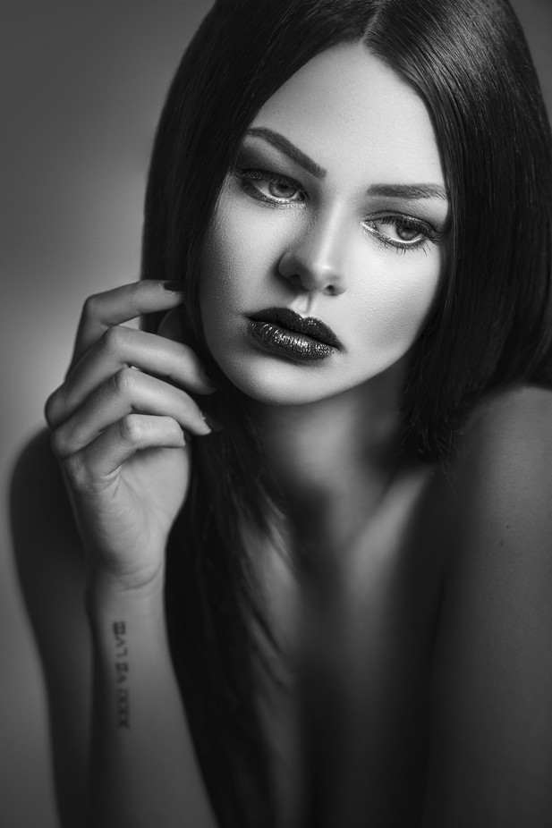 Cathy by Denis09 - Black and White Portraits Photo Contest