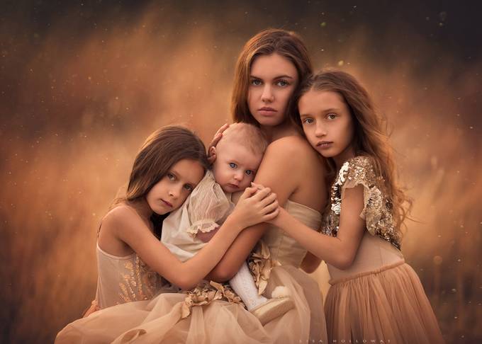 Sisters by lisaholloway