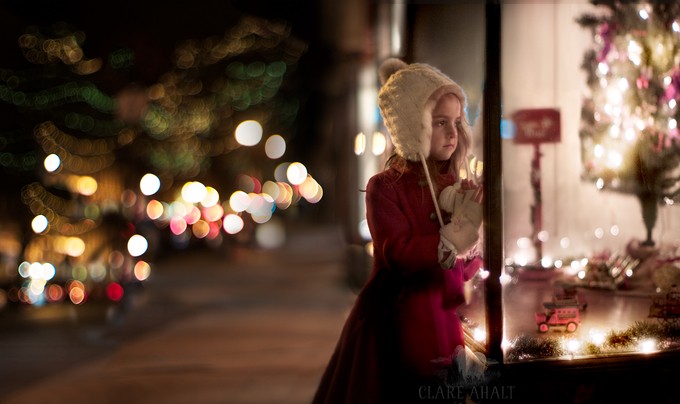 The Christmas Wish by clareahalt - Winter In The City Photo Contest
