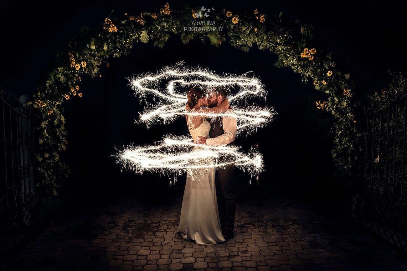 33+ Romantic Night Shots That Will Make You Fall In Love