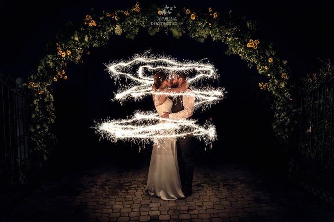 Sparkling love by AkvilinaPhoto - Night Weddings Photo Contest