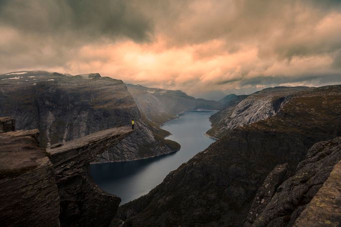 Trolltunga by paaluglefisklund - Spectacular Cliffs Photo Contest