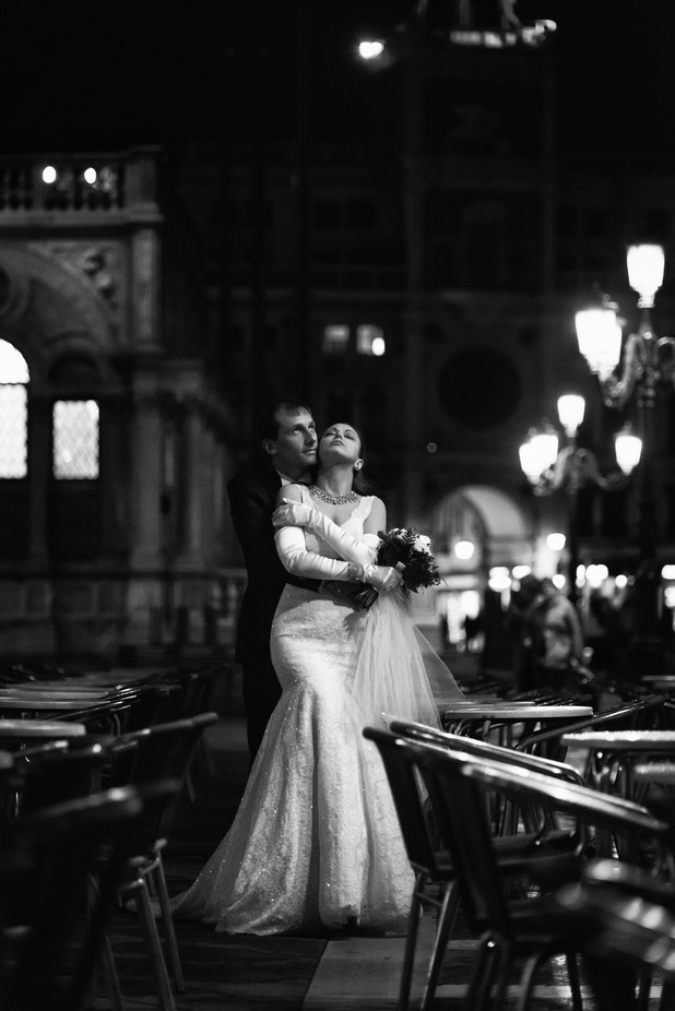 Romance in Venice by LeonovPhoto - Weddings At Night Photo Contest