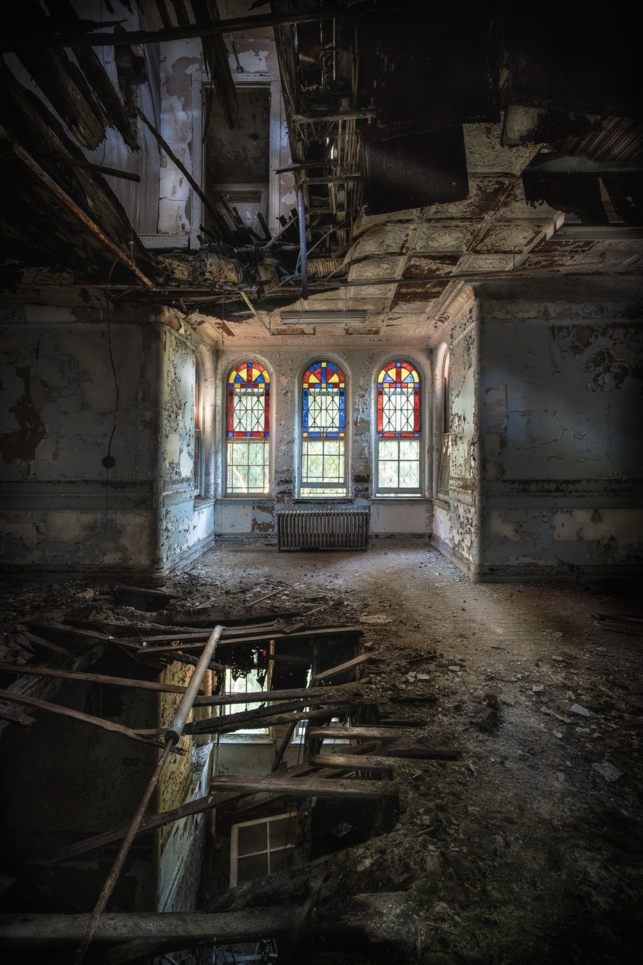 through 3 floors by traviskeyes - Abandoned Photo Contest