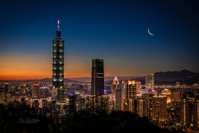city lights around 101 Tower by Joerg - Sunset And The City Photo Contest