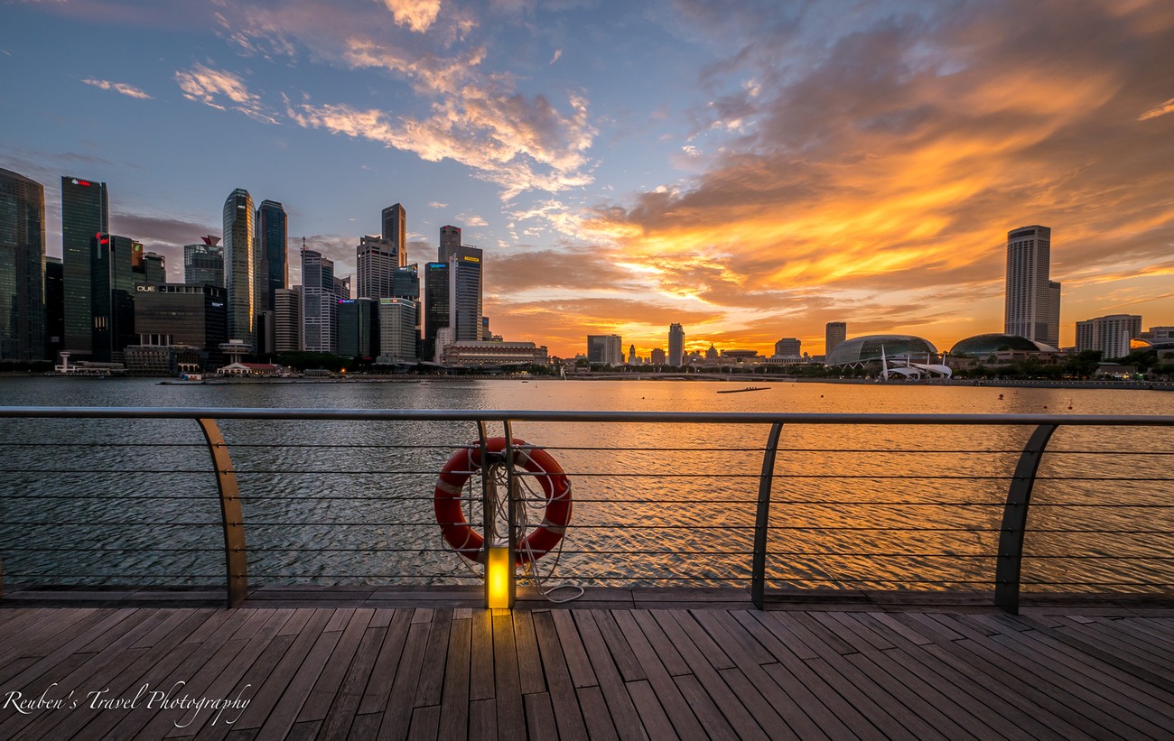 15+ Pro Photographers Shoot The Sunset In The City In Cool Ways