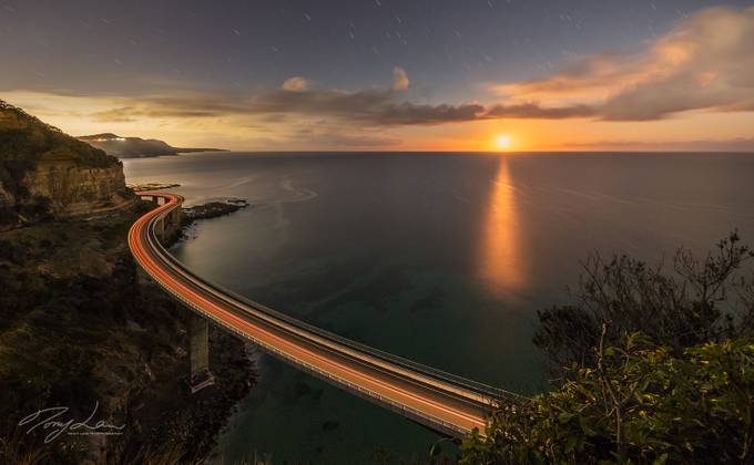 Moonrise at Seacliff Bridge by TonyLaw - Rule of Thirds Photo Contest vol5