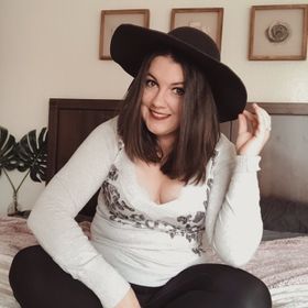 AnnieMarieWest avatar