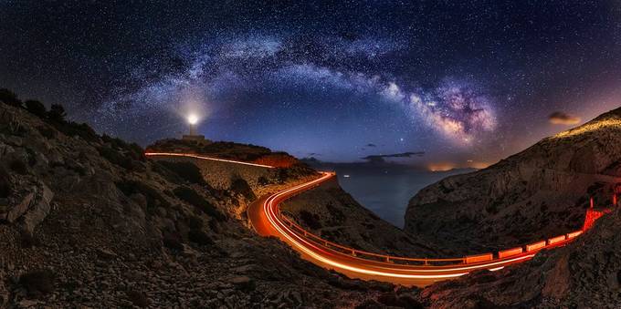 by marcmarcoripoll - The Vast Milky Way Photo Contest