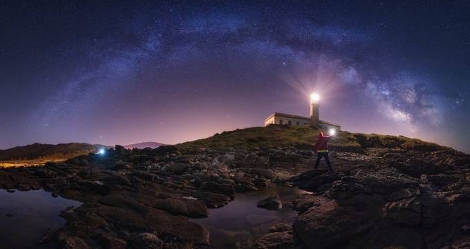 Battle of lights by Juliocastropardo - Showcase Lighthouses Photo Contest