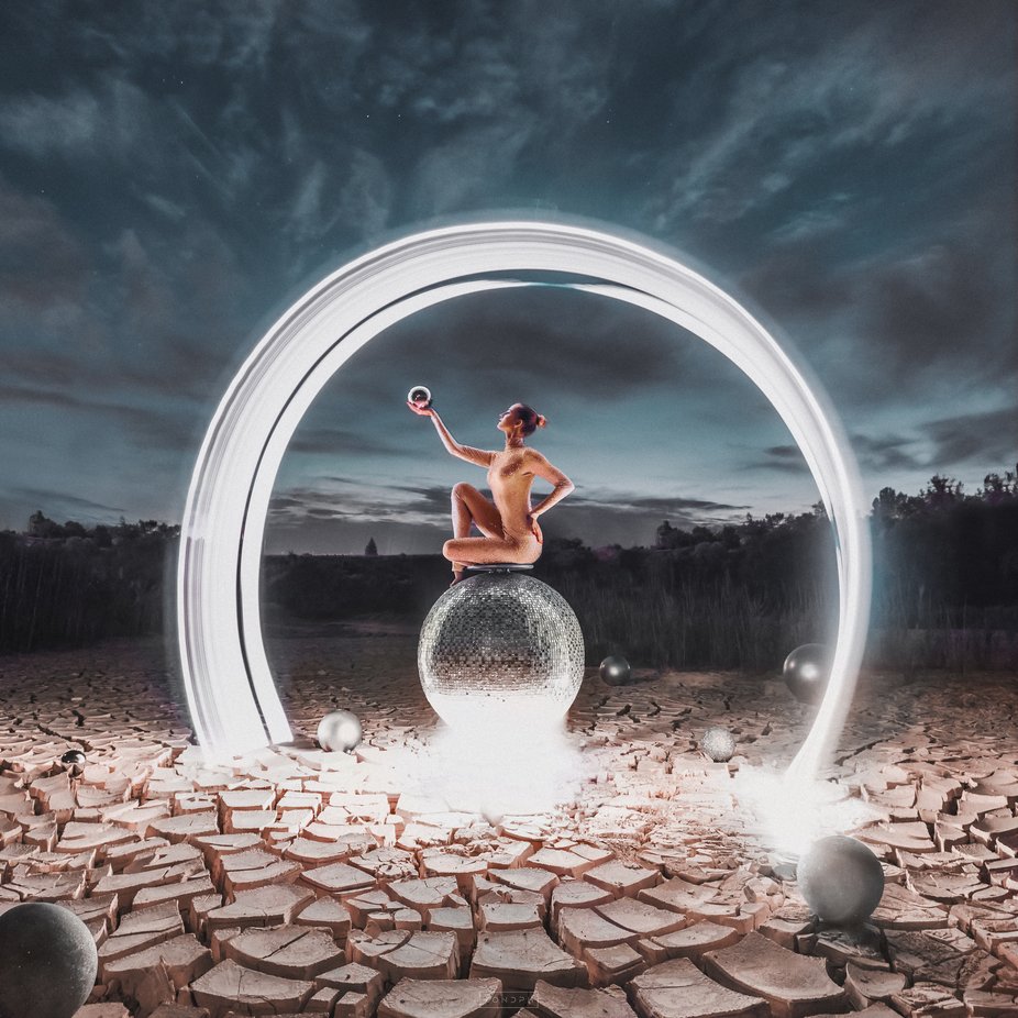 Lightpainting by FONDphoto - Monthly Pro Photo Contest Volume14