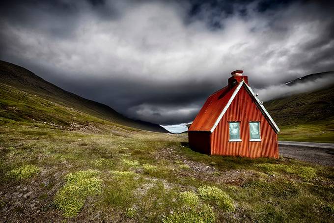 Rusty Hut by Structor - Monthly Pro Photo Contest Volume20
