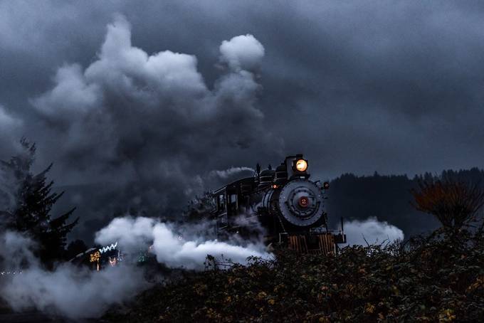 Candy Cane Express by johannafroese - Capture Trains Photo Contest